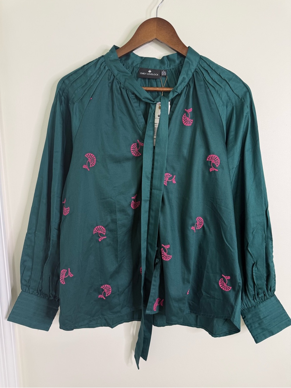 NWT Emily Lovelock Kelsey Embroidered Blouse Dark Moss Size Small/4-6